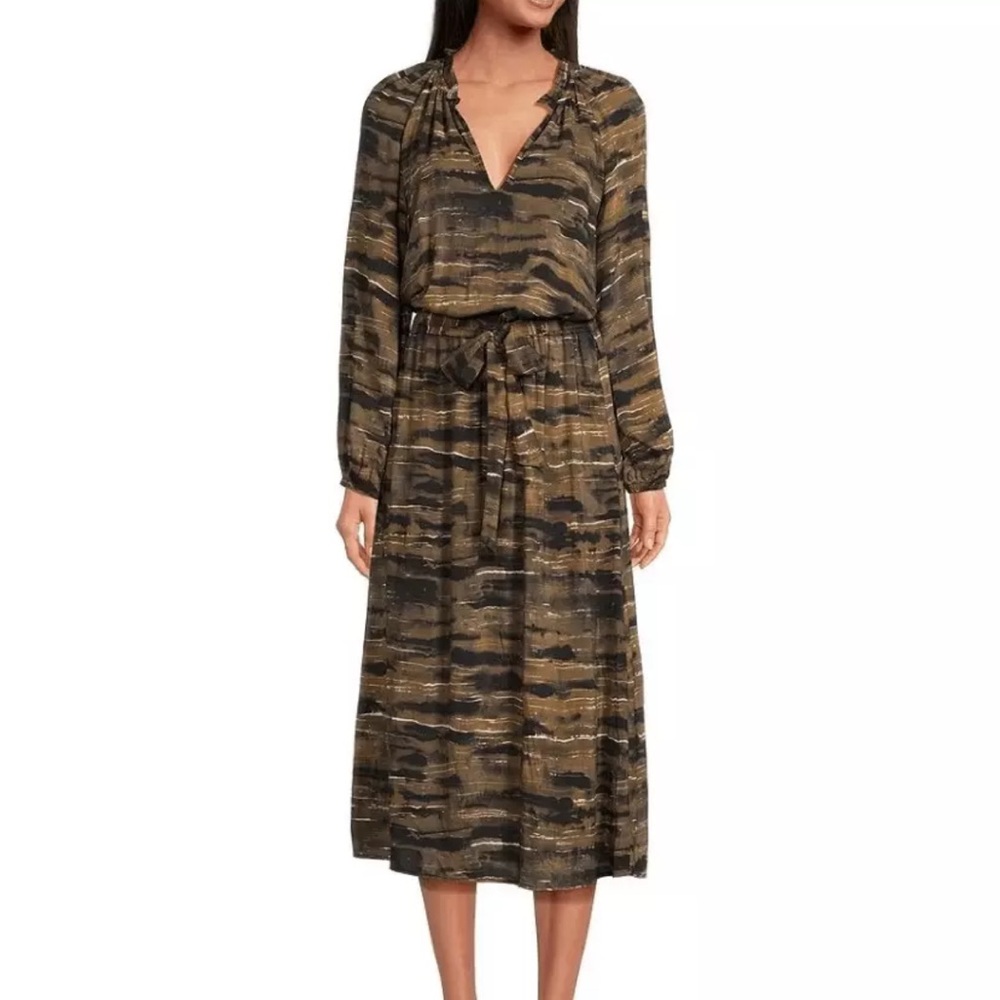 NWT Cloth & Stone Ruffled V-Neck Animal Print Belted Midi Dress